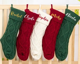 Chaussettes de Noël brodées Chaussettes de Noël personnalisées Chaussettes de Noël en tricot à monogramme Cadeaux de Noël