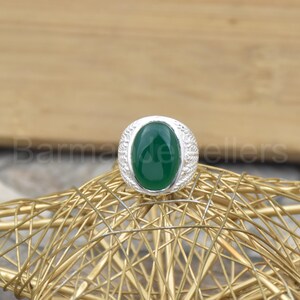 Handmade Green Onyx 925 Sterling Silver Ring: Textured Boho Jewelry
