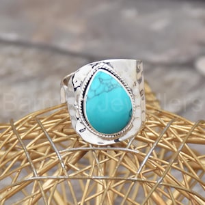 Hammered Sterling Silver Turquoise Ring: Vintage Handmade Jewelry