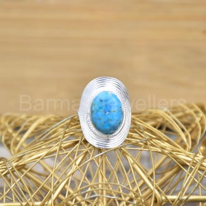 Handmade Mohave Turquoise Ring: 925 Sterling Silver Gemstone