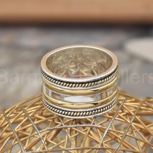 Sterling Silver Spinner Ring: Two-Tone Textured Band