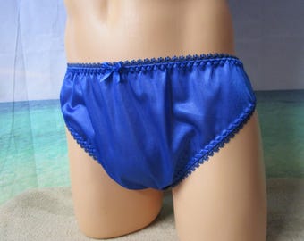 Nylon Tricot Half Rio/Thong, Medium Flat Front, Picot Trim