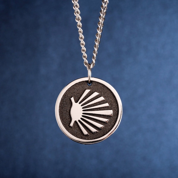 Elegant Camino de Santiago Pendant Reminder of Your Journey. Shell and Arrow - Symbol of the Way Buen Camino Necklace for Pilgrim Route Gift