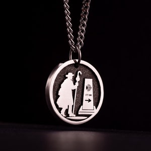 Camino de Santiago Pendant Pilgrim Necklace: Symbolic and Stunning Jewelry. Necklace for backpacker and  Gift for Peregrino Way of St. James