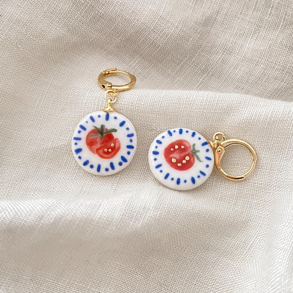Pendientes de tomate de porcelana fría - baño de oro auténtico de 18 quilates