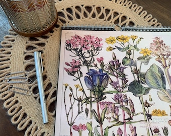 2026 Botanical Wall Calendar | Vintage Floral Art (11x17")
