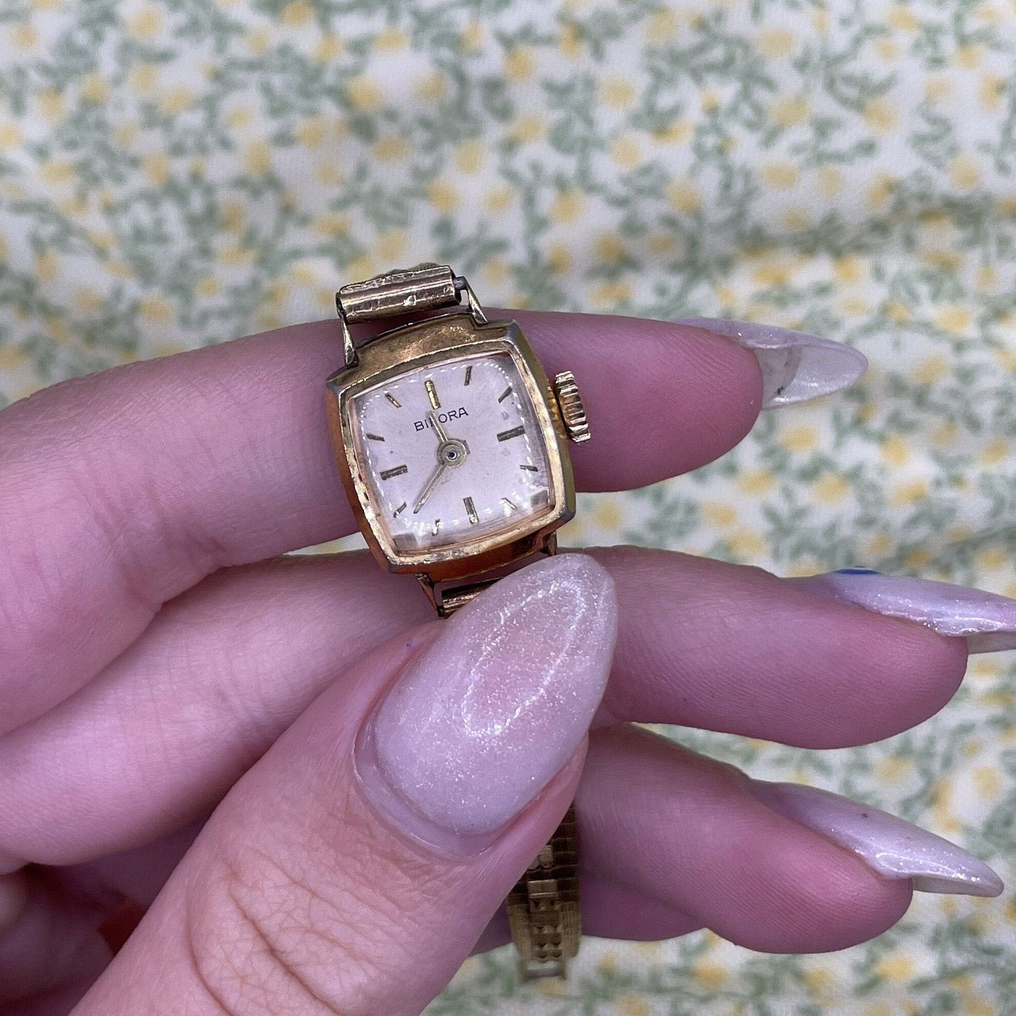 ギフ_包装】 BIFORA 自動巻き アンティーク腕時計 めちゃくちゃ元気に