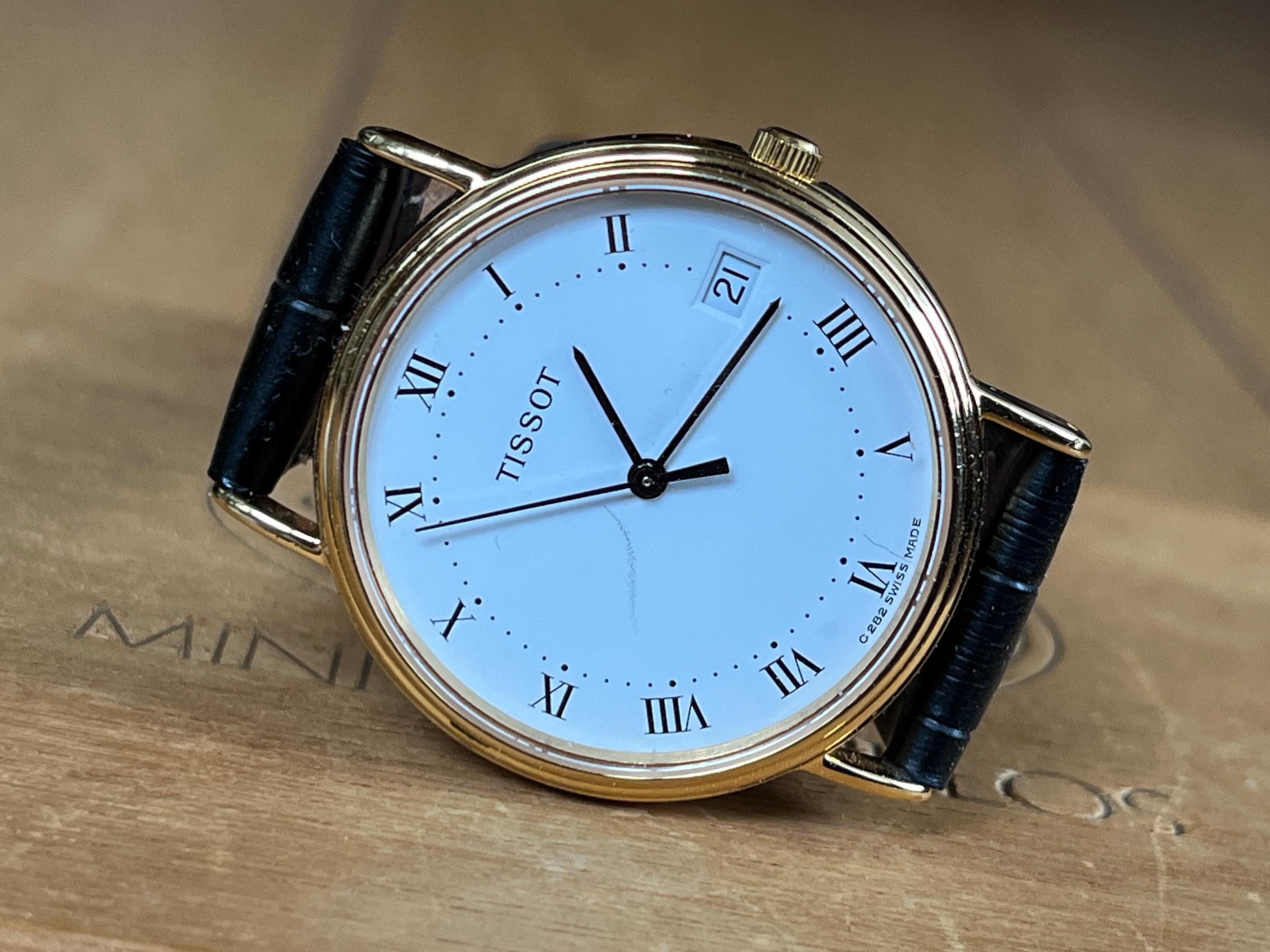 1990年代製 Vintage Tissot タンク スモールセコンド ローマン 1990's Classic Swiss Vintage Quartz Men's Watch Tissot Golden Tone
