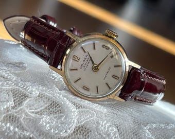 Elegant 1960 Vintage Swiss ladies Wristwatch Oriosa golden color, Swiss vintage small ladies mechanical watch, Retro wristwatch Ladies gift