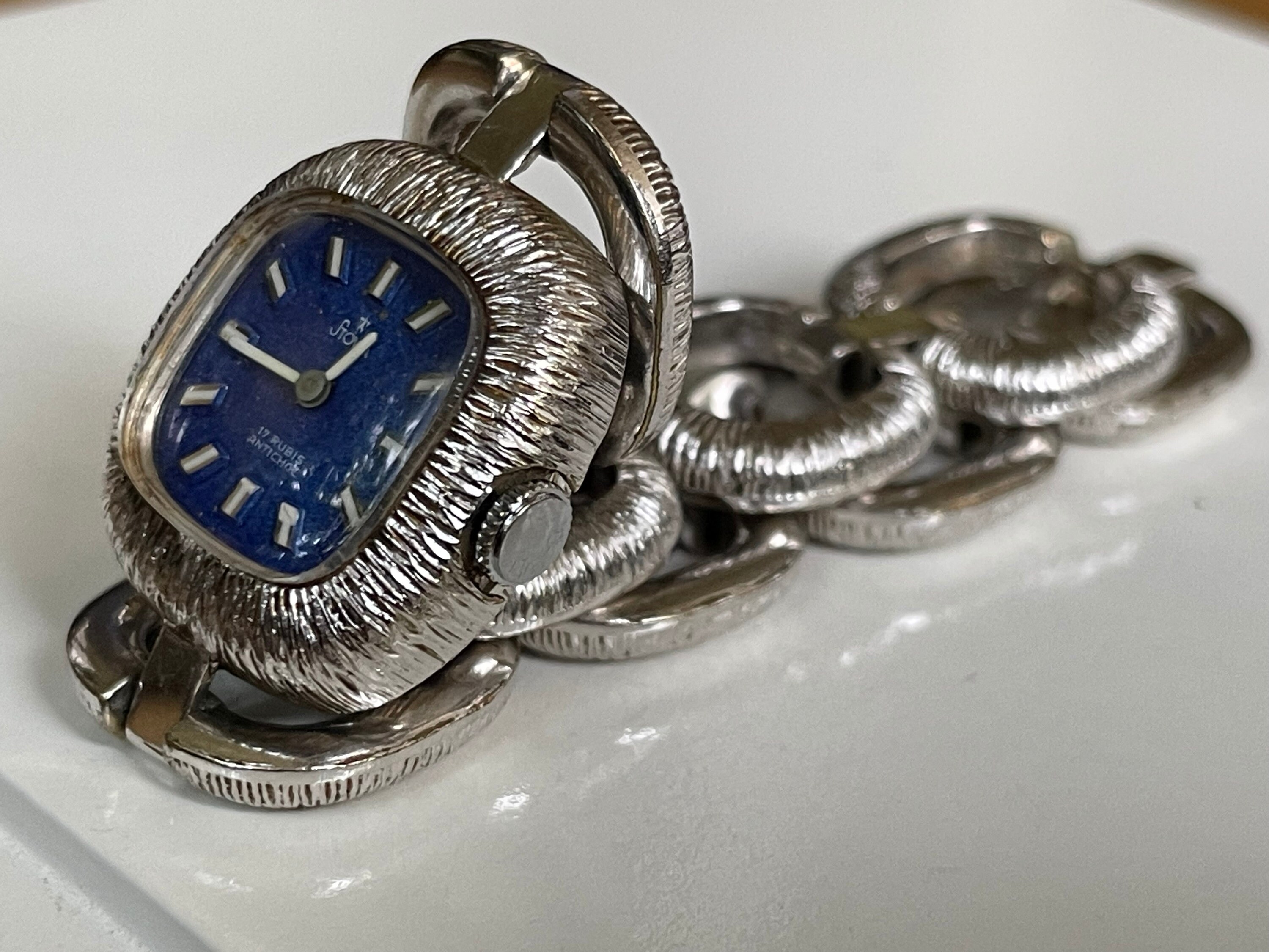 Elegant 1960 Vintage German Ladies Wristwatch Stowa Silver 