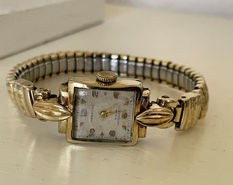 ANKER - 8kt ソリッドゴールド 小さなドイツアールデコ