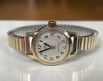 Vintage Lausanne Swiss Made Watch Womens Gold Tone Stainless Steel Art Deco 60\'s Vintage Lausanne Swiss Made Watch Womens Gold Tone Stainless  main image 4