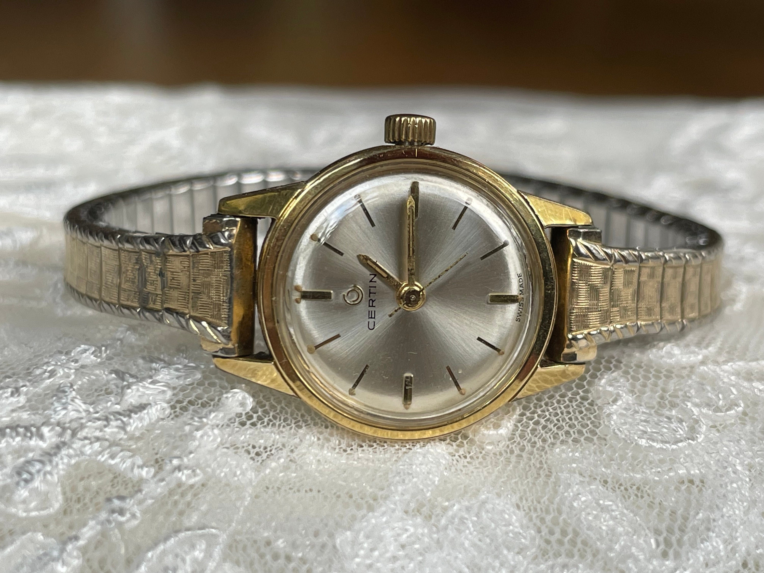 Elegant 1960