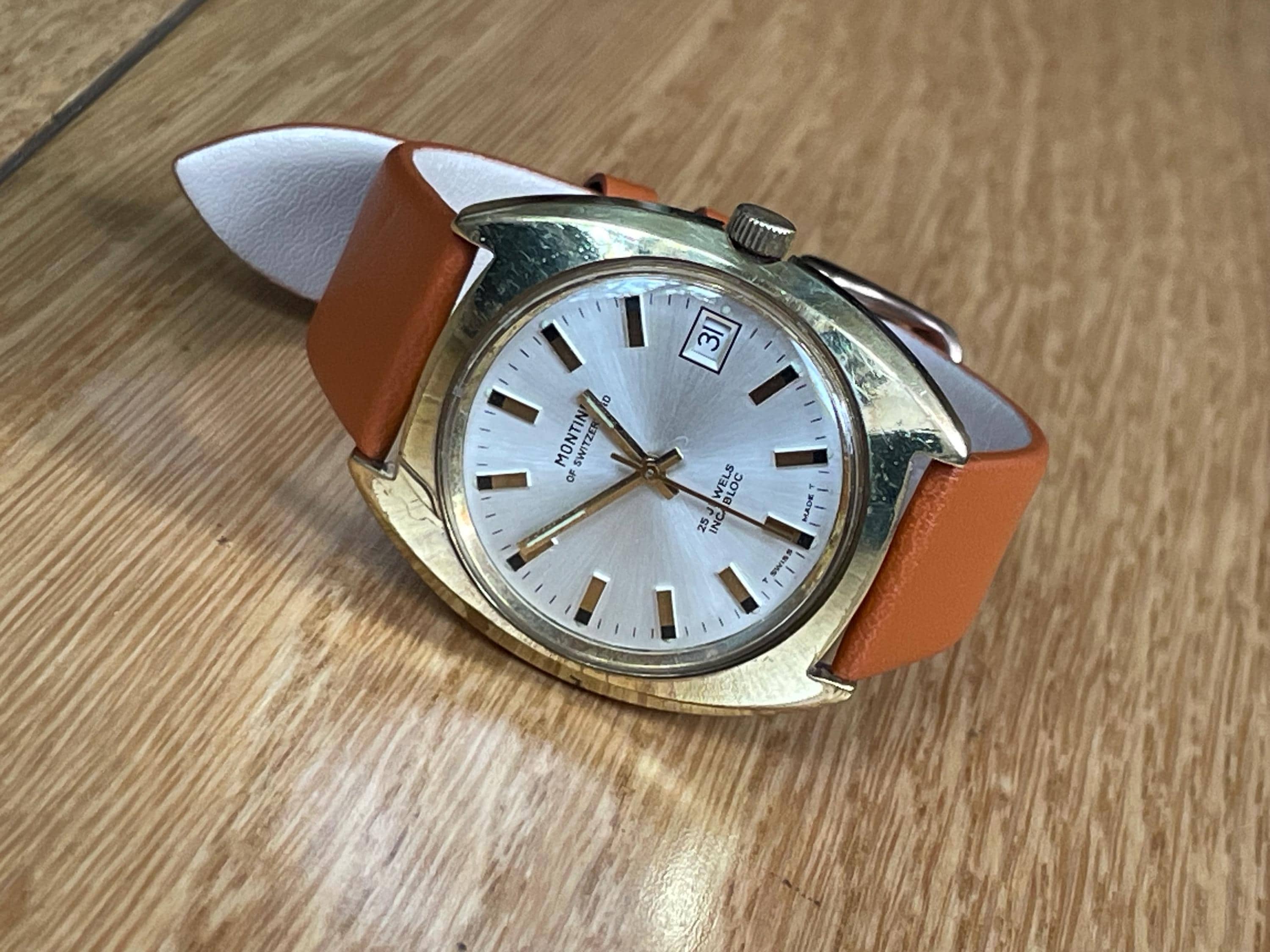 1970's Swiss Vintage Mechanical Automatic Men's Wristwatch Montine