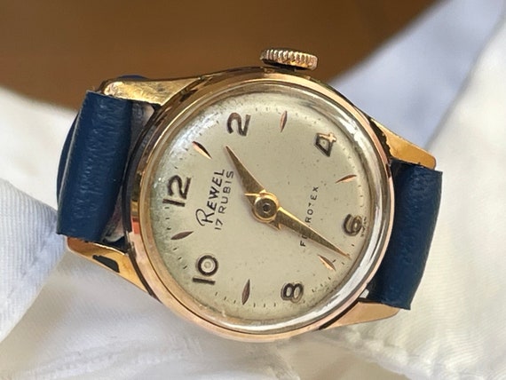 Elegant 1960 Vintage Swiss ladies Wristwatch Rewe… - image 1