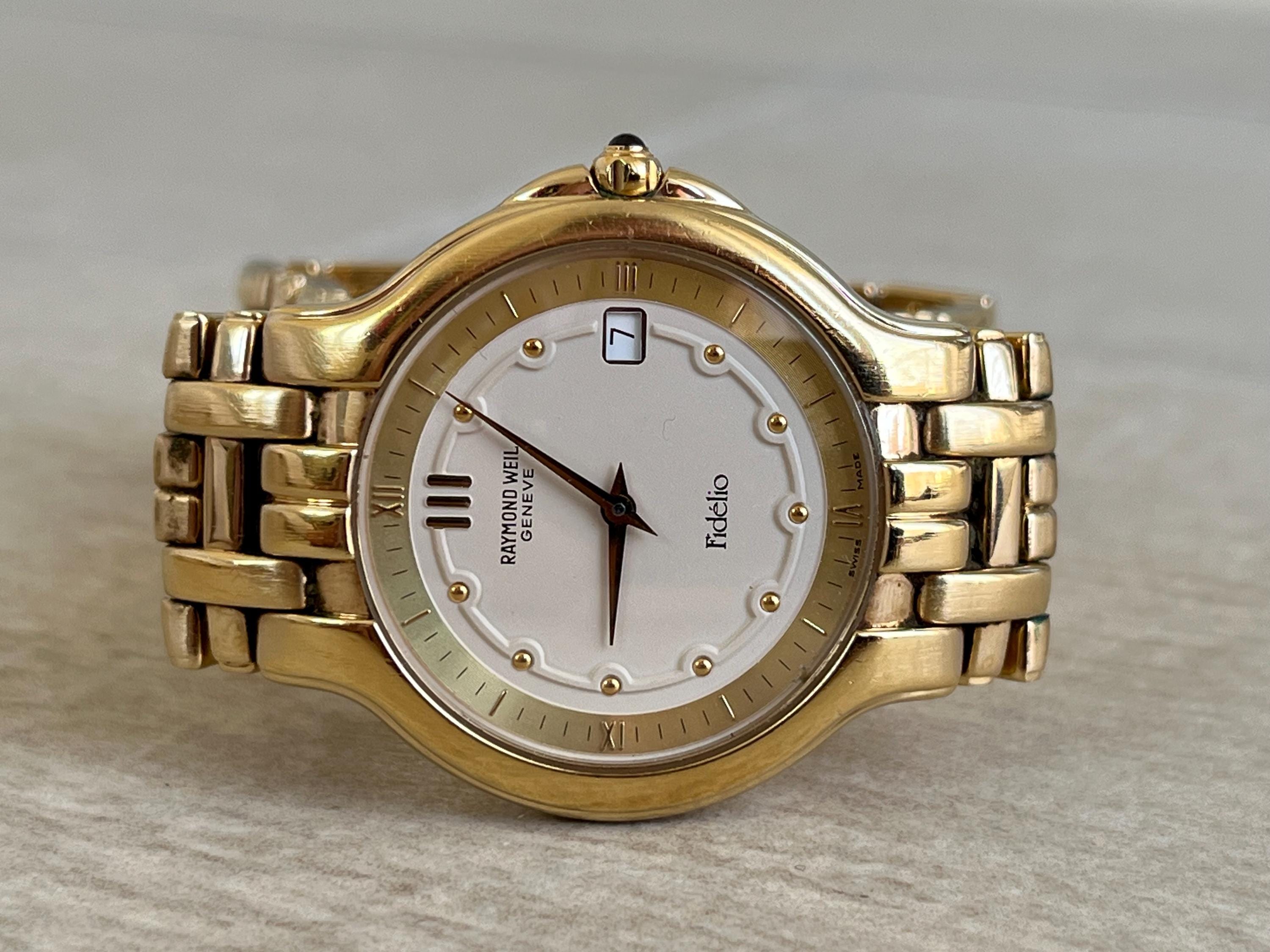 1990's Classic Swiss Vintage Quartz Men's Wristwatch Raymond Weil