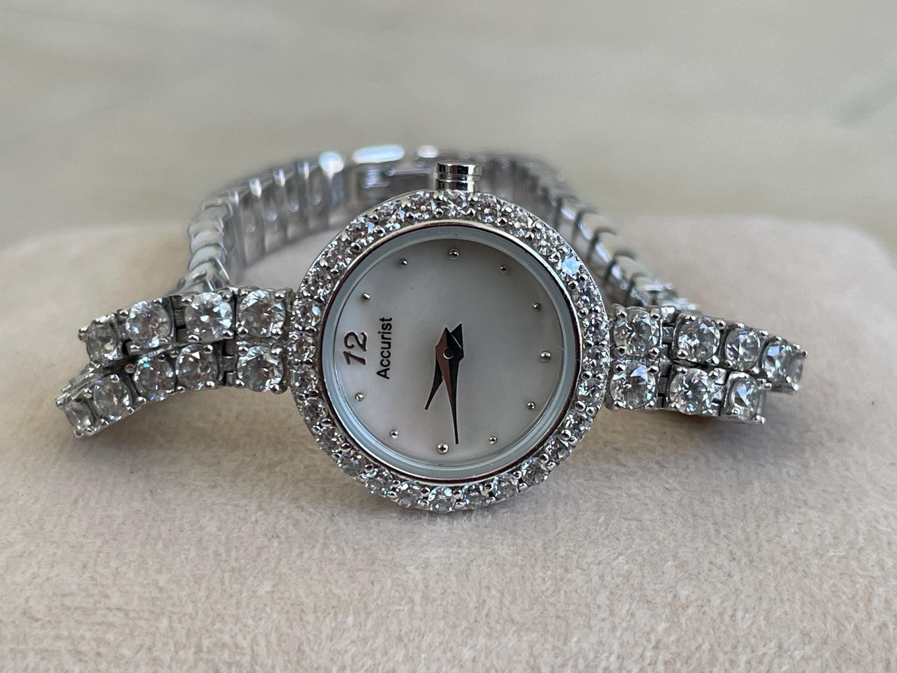 イギリス　アキュリスト社　ビンテージレディース腕時計 Vintage accurist ladies watch - Etsy 日本