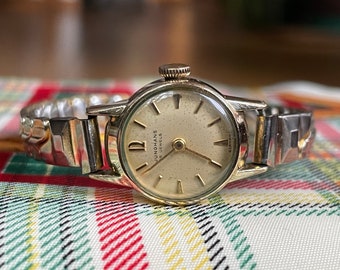 Chic 1960 Vintage German ladies Wristwatch Junghans gold color case, Vintage women tiny bracelet cocktail watch, Retro watch Ladies gift