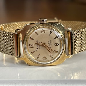 Elegant 1960’s Vintage German 17 Jewels ladies Wristwatch Dugena golden color case, German vintage ladies watch, Retro watch Ladies gift