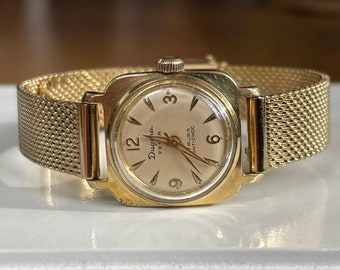 Elegant 1960’s Vintage German 17 Jewels ladies Wristwatch Dugena golden color case, German vintage ladies watch, Retro watch Ladies gift