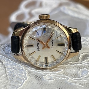 Elegante orologio da polso da donna vintage anni '60 Sekonda con cassa color oro, orologio da cocktail da donna vintage, orologio da donna regalo