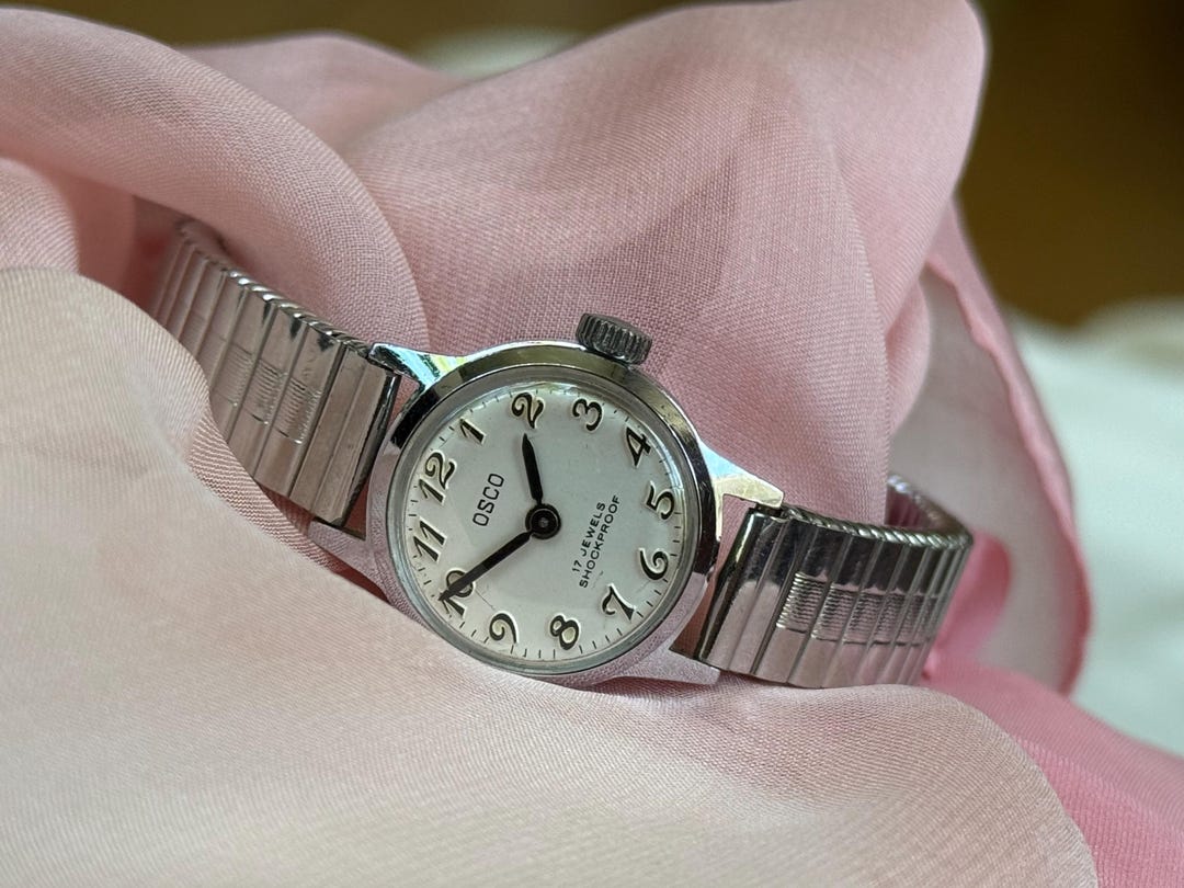 Vintage Semag Womens Watch 17mm Cream Dial 17 Jewels Manual Wind Stretch Swiss Vintage Semag Womens Watch 17mm Cream Dial 17 Jewels Manual  main image 4