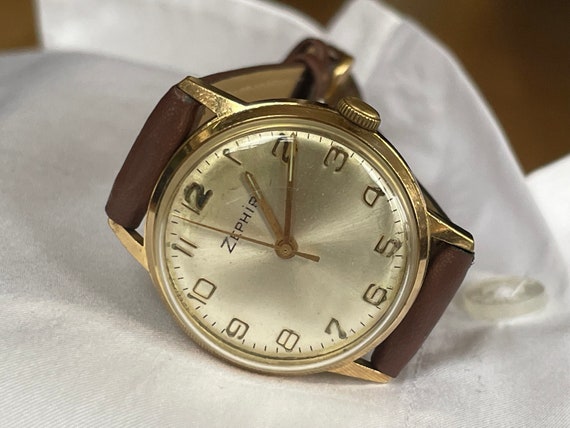 Elegant 1970 Vintage Swiss women’s Wristwatch Zep… - image 2
