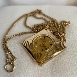 Elegant 1960’s Vintage women’s Pendant dress watch Sekonda golden color case, Chic 17 jewels golden color necklace watch, Watch ladies gift