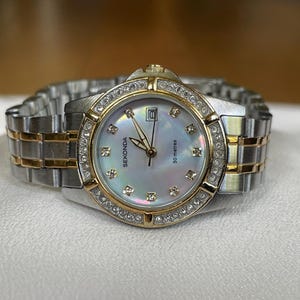 Elegante orologio da donna al quarzo vintage degli anni '90, Sekonda, con cassa color argento e oro, orologio da cocktail vintage da donna, orologio da regalo da donna.