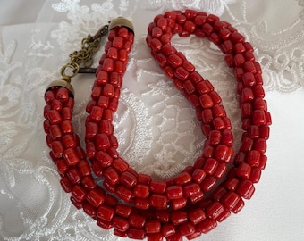 Collar vintage de cuentas de coral rojo natural de los años 80 hecho a mano para mujer, collar de estilo étnico con piedras preciosas de coral, gargantilla de coral rojo