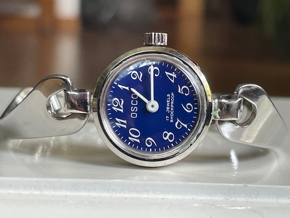 Elegant 1960 Vintage German 17 Jewels Ladies Wristwatch Osco  display picture 1