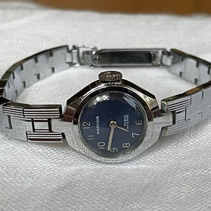 Elegante orologio da polso da donna vintage tedesco Pratina del 1970 con 17 gioielli, cassa color argento, piccolo orologio da donna vintage tedesco, regalo per donna