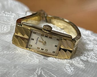 Vintage Gold Eastman Wind-up Watch - Etsy display picture 2