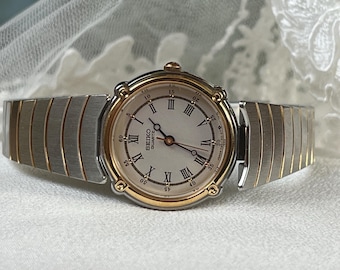 Elegant 1980-tals vintage kvarts japansk damklocka Seiko silverguldfärgad boett, Retro tvåfärgad quartzklocka för kvinnor, present till klockan