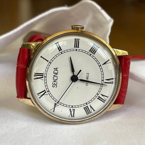 Orologio da polso casual da donna grande vintage anni '70 Sekonda, orologio da donna retrò con cassa color oro e cinturino in pelle rossa, orologio da donna regalo