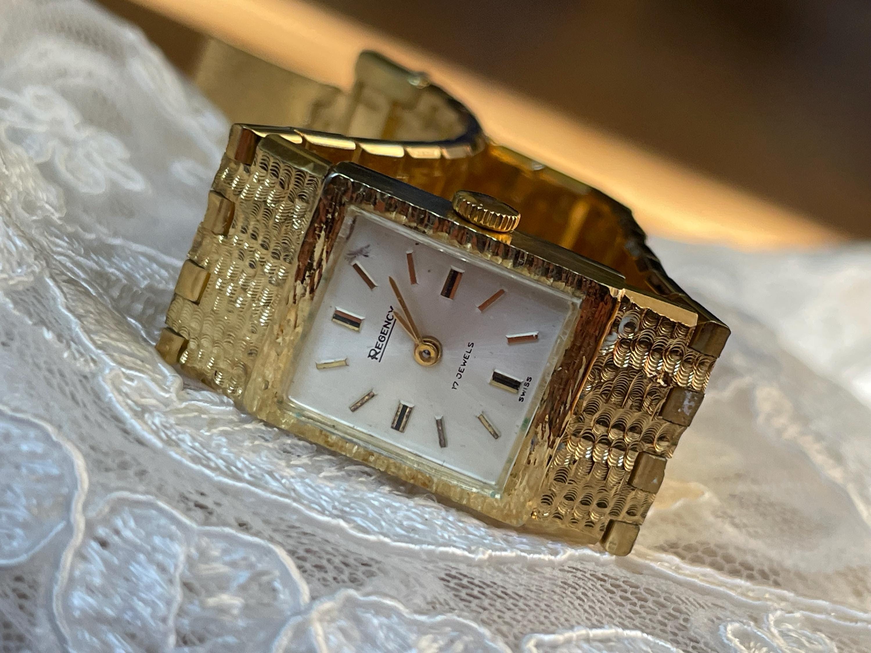 Stunning 1960 Vintage Swiss Ladies Dress Watch Regency 