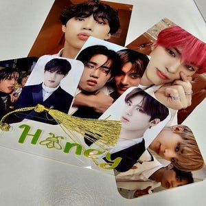 THE BOYZ Bookmark Bias Packs