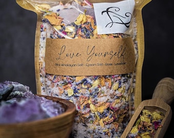 Self Love Bath Soak: Himalayan Salt, Rose Quartz, Aromatherapy