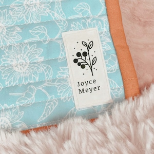 Pre-Cut Personalized Cotton Quilt Labels Set, Quilt Tags, quilting labels, quilt patch, blanket tag, fabric labels, blanket patch BA005