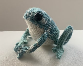 Hand knit frog