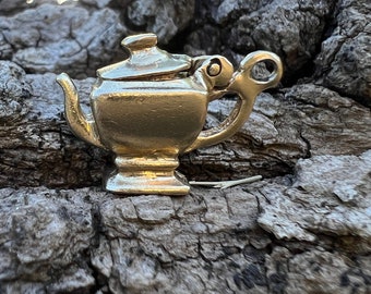14k Yellow Gold Teapot Charm, Movable Lid