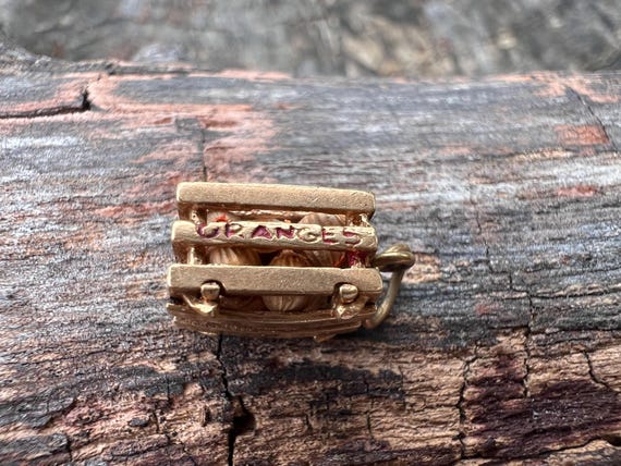 14k Gold Orange Crate Charm: Engraved Citrus Fruits