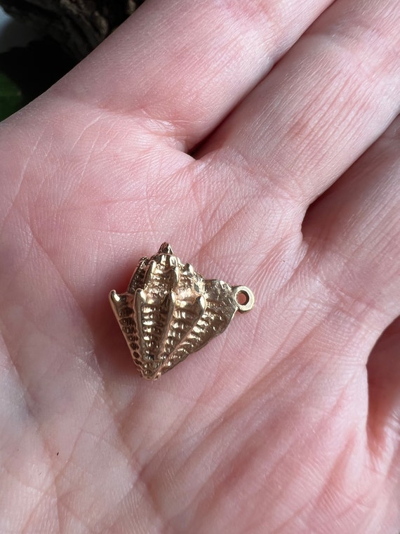 Gold Shell Charm, Gold Seashell Charm, Seashell C… - image 3