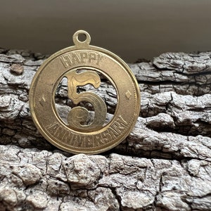 Gold &quot;5&quot; Charm, Gold Disc Charm, 5 Year Charm