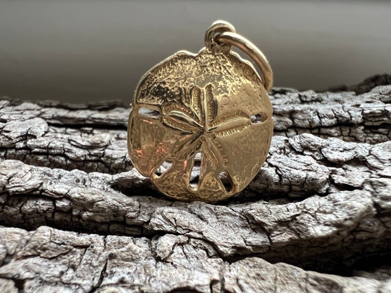 Gold Sand Dollar Charm, Sand Dollar Charm, Beach … - image 1