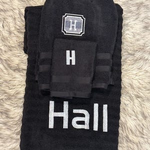 Custom Bath Towel Set with Embroidery and Initials