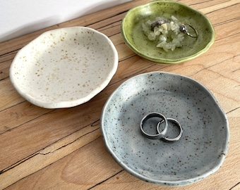 Handmade ceramic mini flat based dish. Teabag dish, ring holder, pill pot, trinket bowls