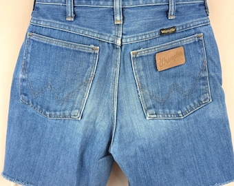 Vintage Womens Denim Cut Shorts (27) WRANGLER Jeans Western Boho 80 Festival USA