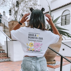 Dear person behind me Spanglish shirt, Mental health shirt, Spanish Shirt, Latina Women's shirt, Latina Shirt, mental health matter, Latina