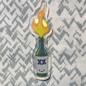 Molli Acrylic Pin